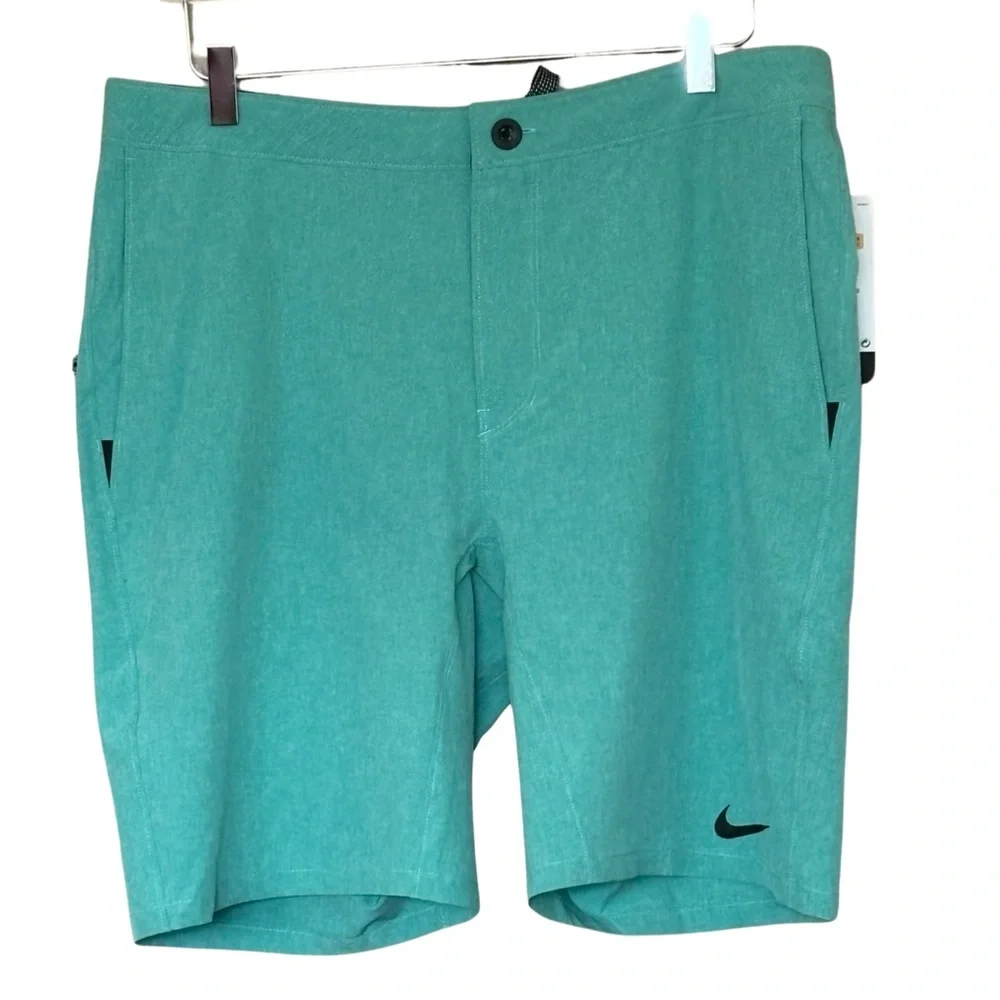 NIKE: Four Way Stretch Swim Trunks in Green